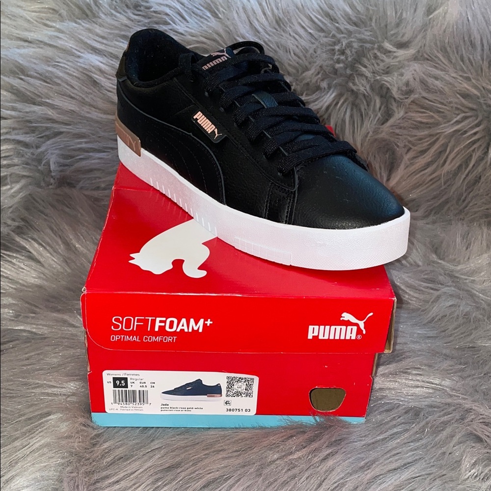 NWB Puma Black and White SoftFoam+ Sneakers